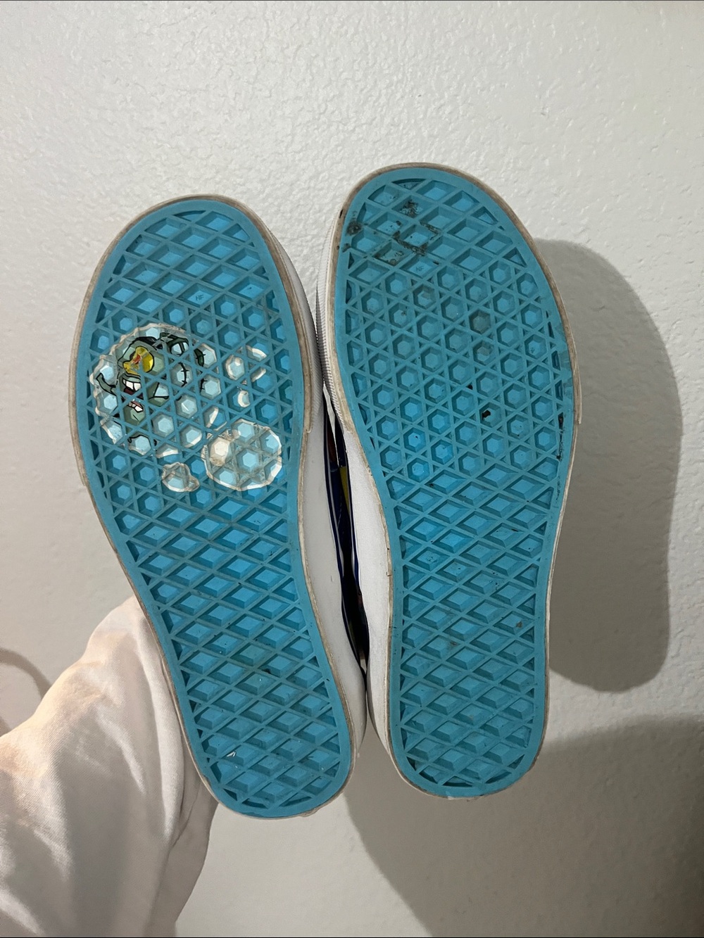 Vans SpongeBob SquarePants Slip on Shoes Mens 3.5 Women’s 5 - Picture 11 of 12